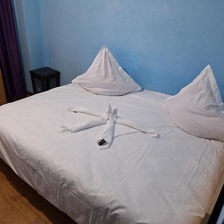 Boutique Apartment Grigorescu ブカレスト エクステリア 写真
